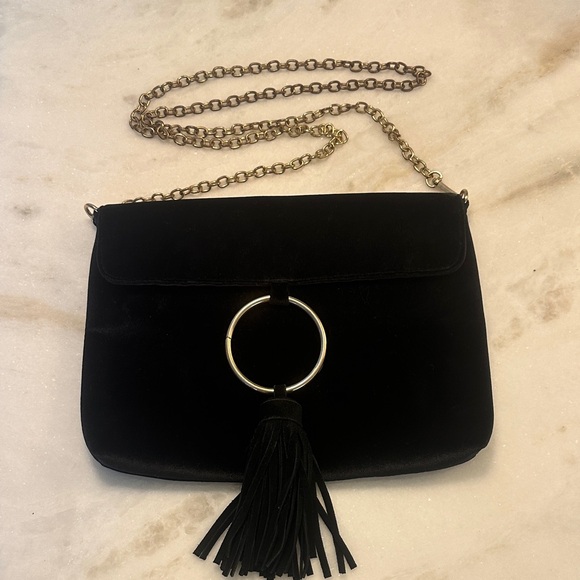 Street Level Handbags - Anthropologie Black Chain Shoulder Bag